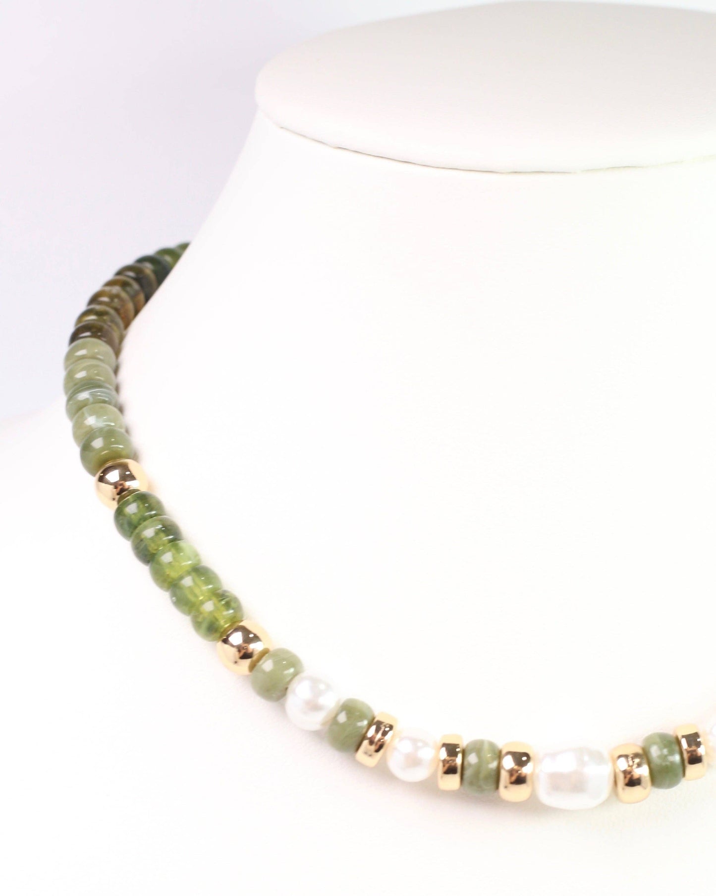 Caroline Hill - Bowie Bead and Pearl Necklace Olive