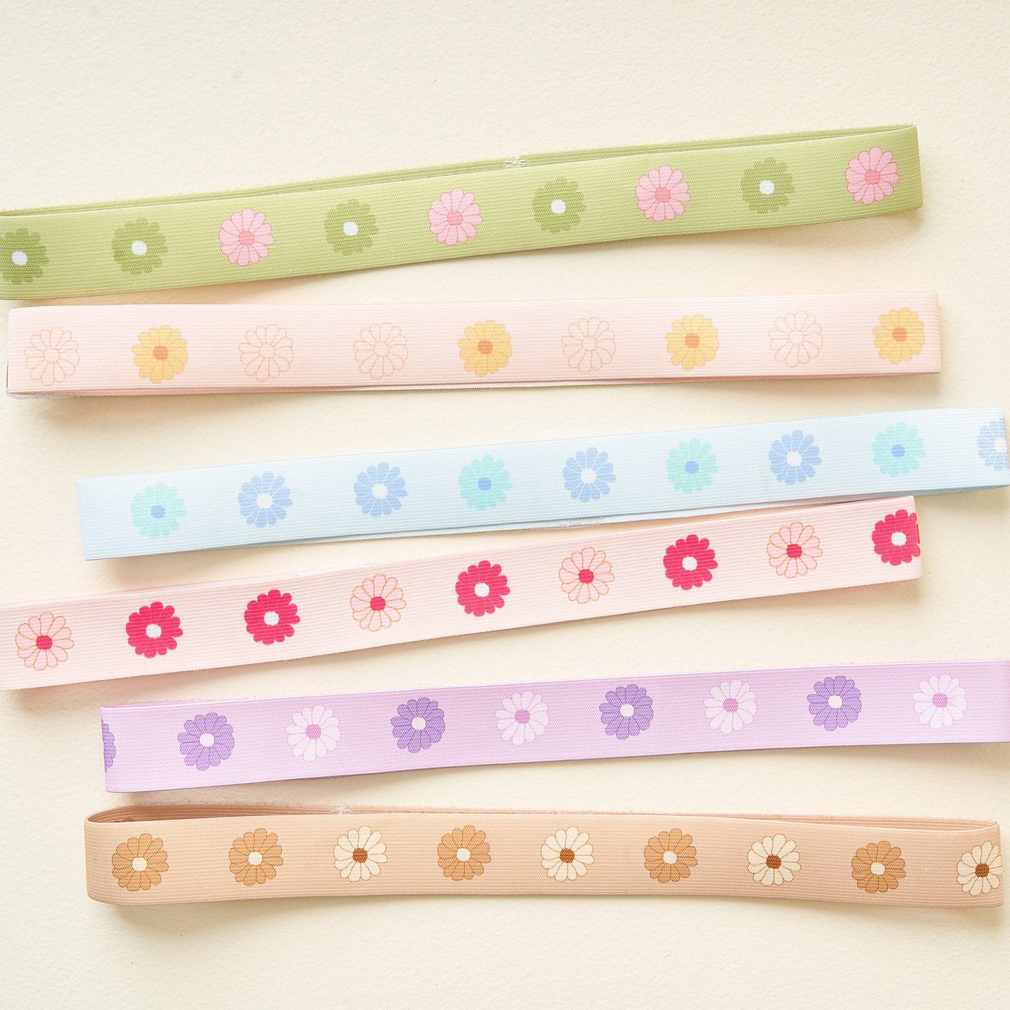 The Darling Effect - Stay-Put Towel Band-Darling Daisy Peach