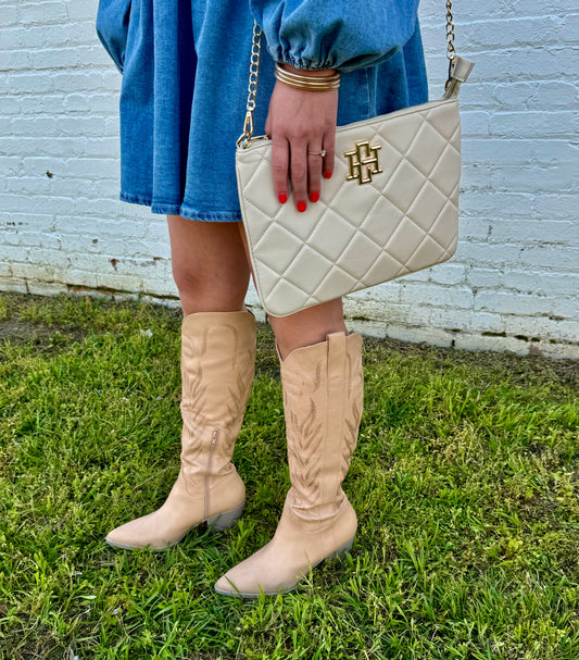 Caroline Hill - Madelyn Clutch