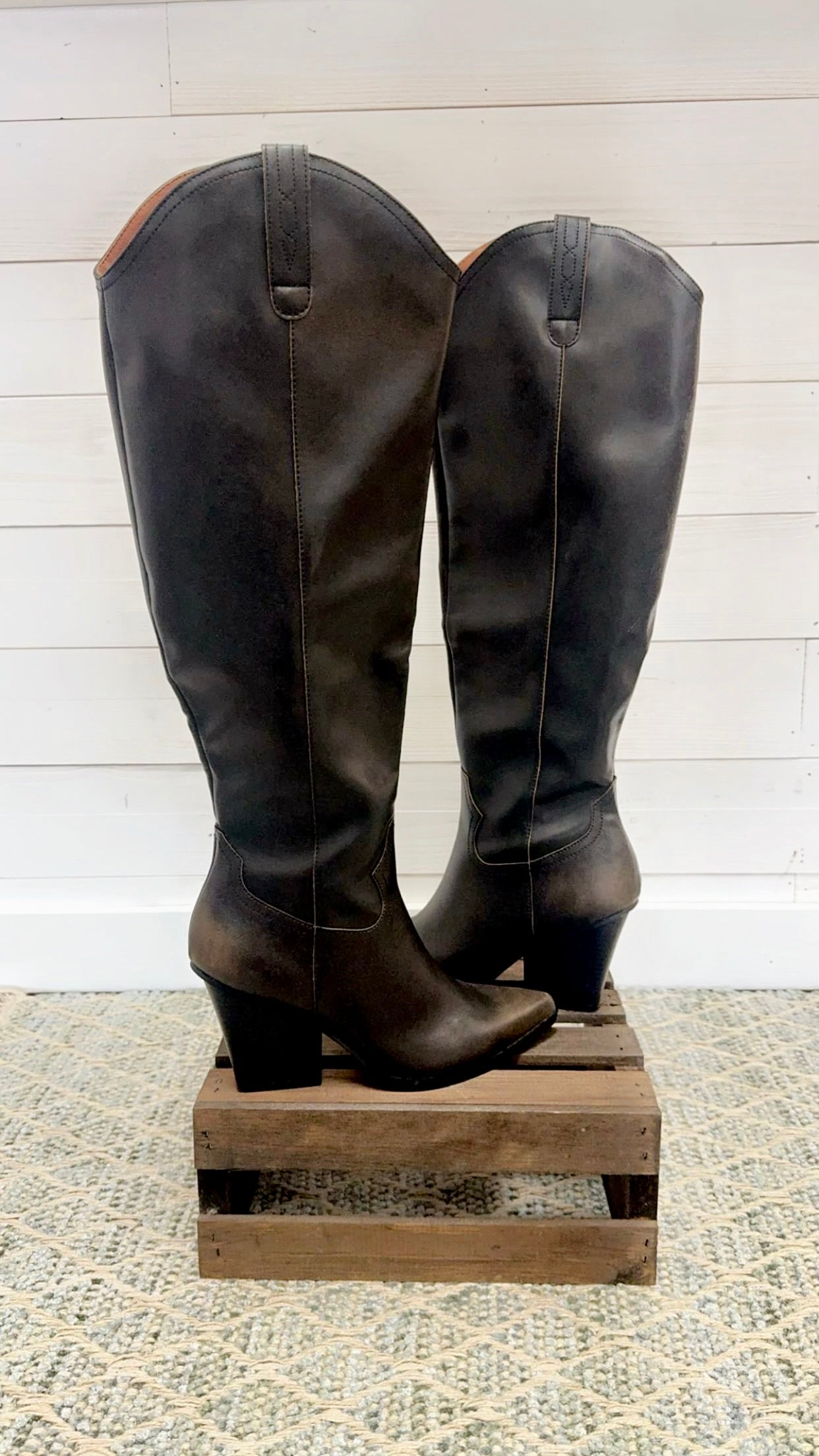 The Barcelona Boot