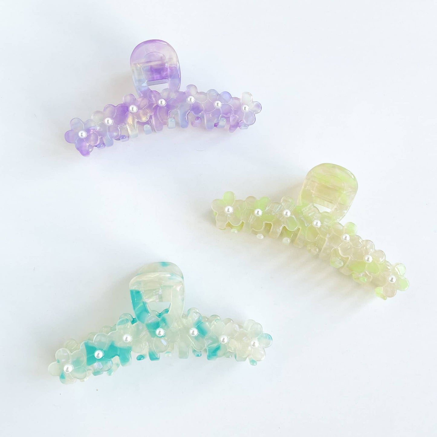 Adorro - Callie | Flower and Pearl Detail Claw Clip